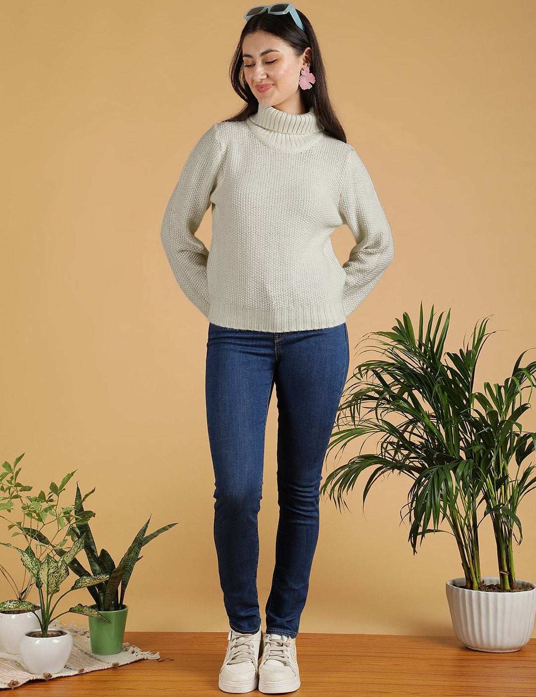 Kotty Women Pullover Sweater