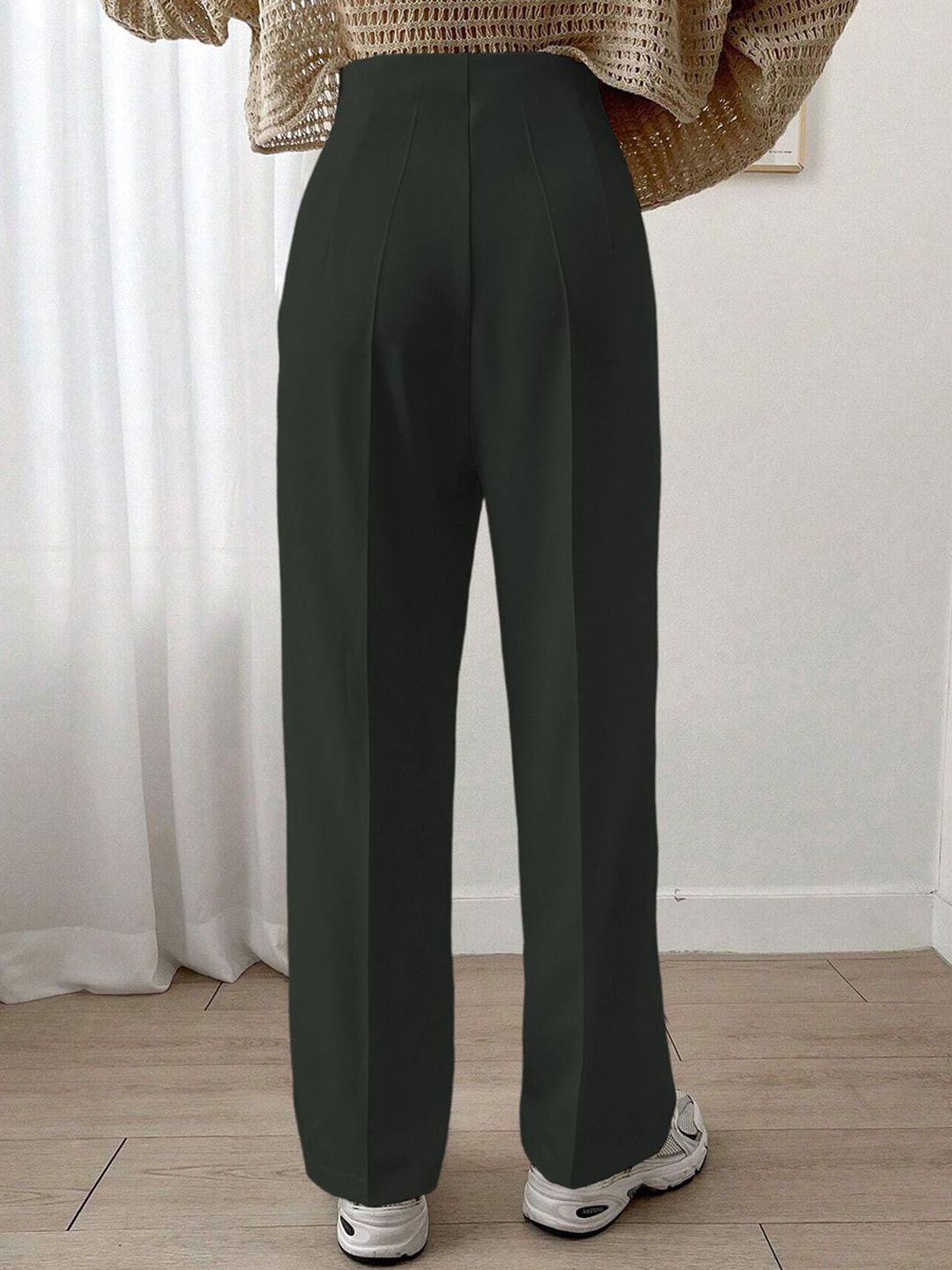 Kotty Women Relaxed Straight Leg High-Rise Cotton Trousers