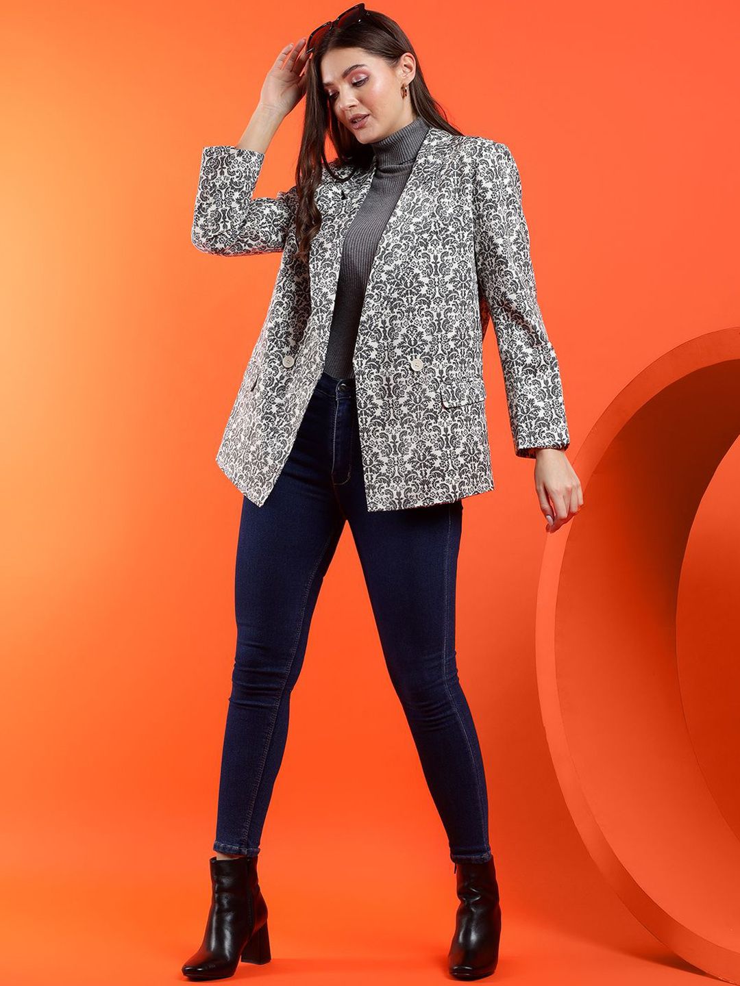 Kotty Women Printed Notched Overcoat