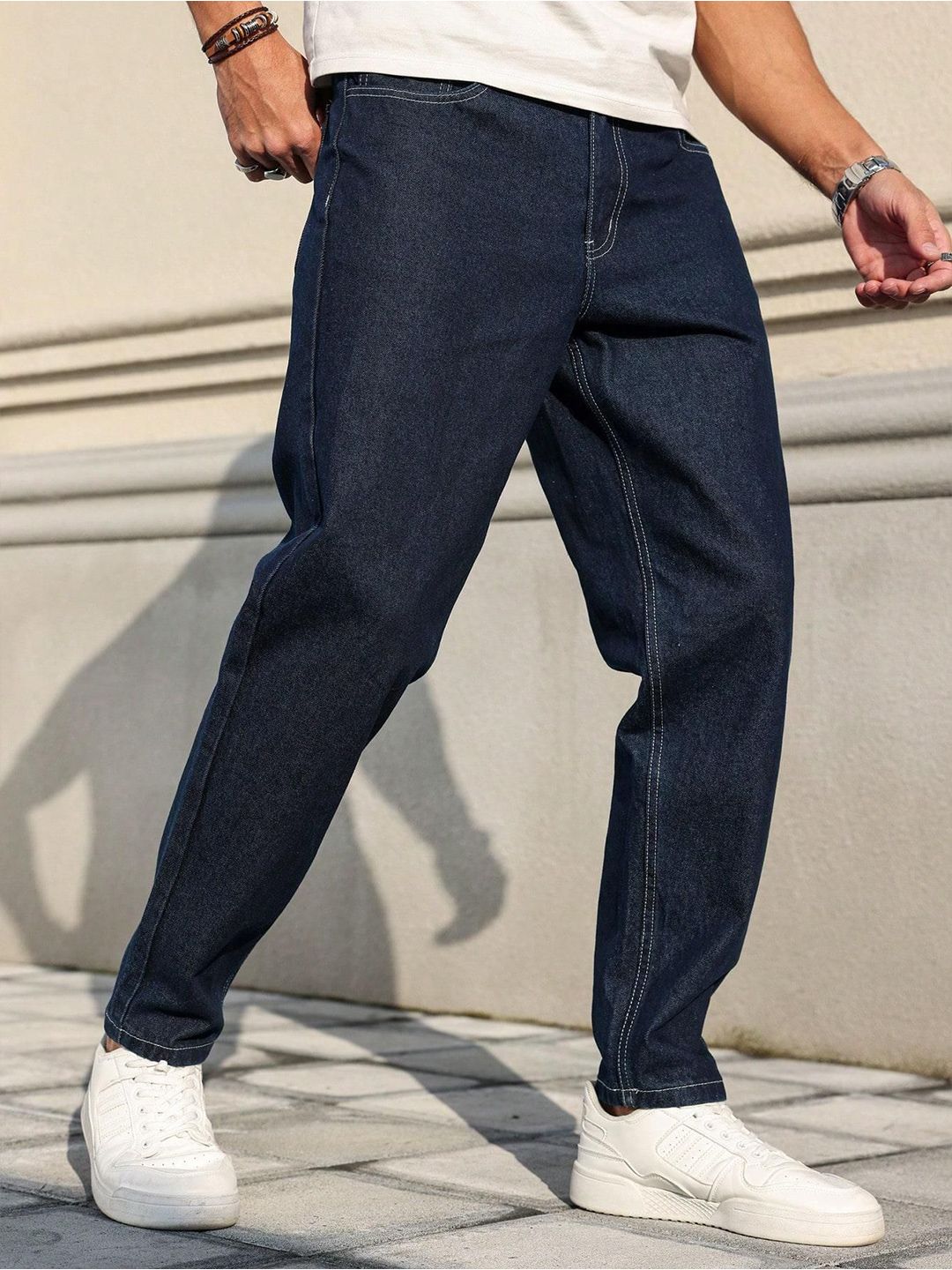 Kotty Men Straight Fit Low-Rise Stretchable Jeans