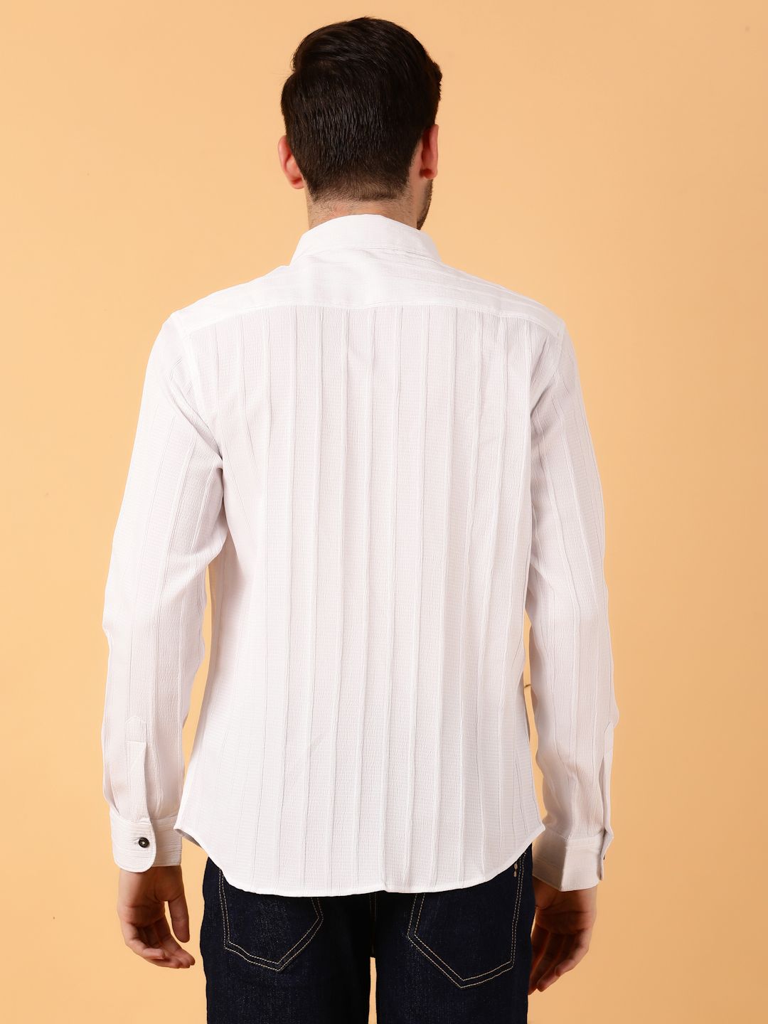 Kotty Men Relaxed Spread Collar Textured Cotton Casual Shirt