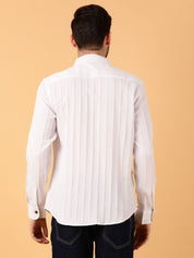 Kotty Men Relaxed Spread Collar Textured Cotton Casual Shirt