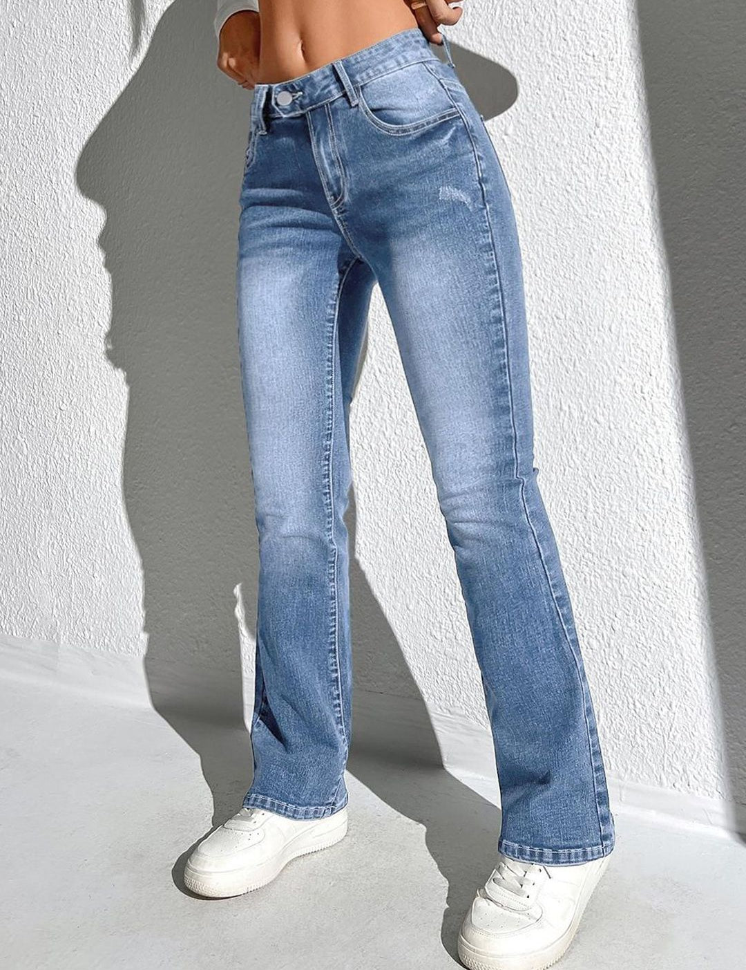 Kotty Women Jean Bootcut High-Rise Light Fade Stretchable Jeans