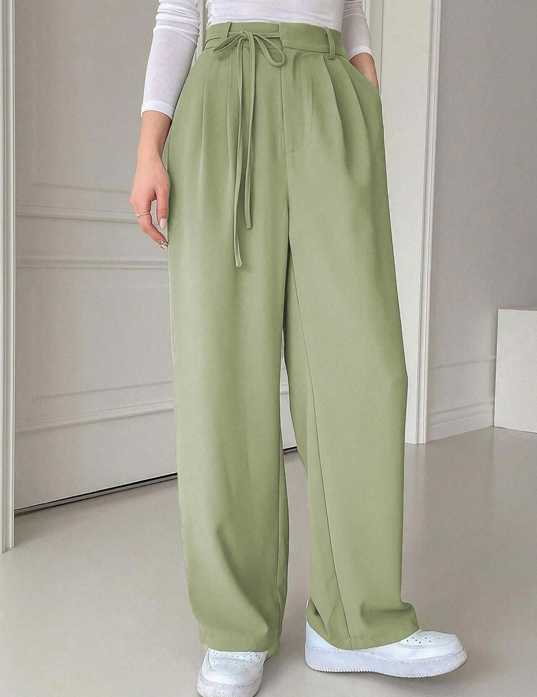 Kotty Women Straight Leg Straight Fit High-Rise Trousers