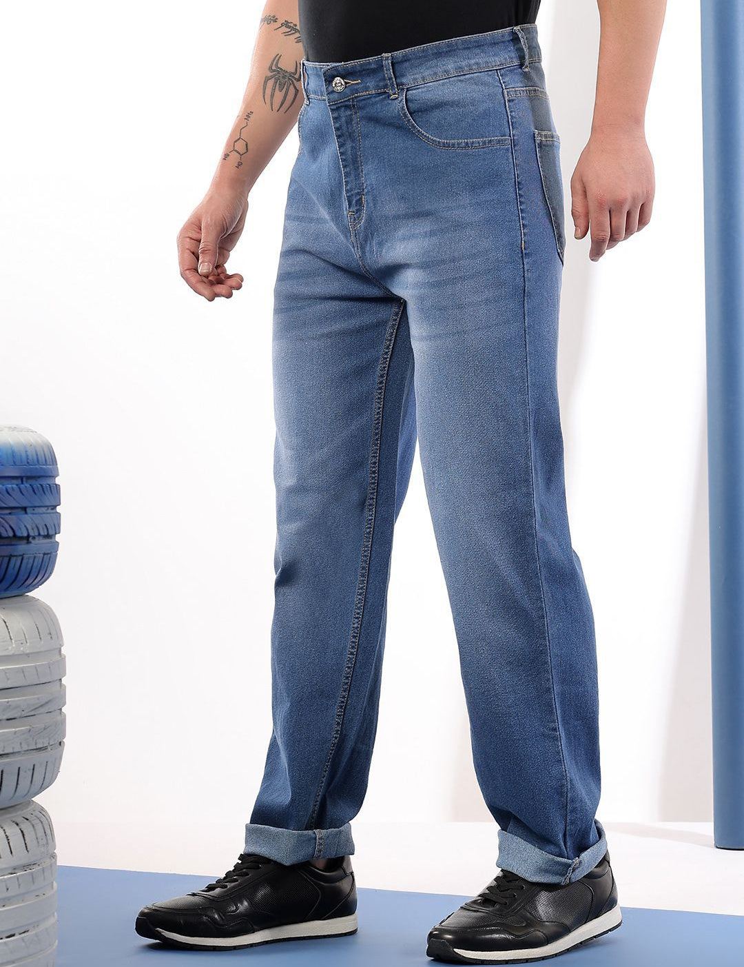 Kotty Men Comfort Fit Mid-Rise Stretchable Jeans