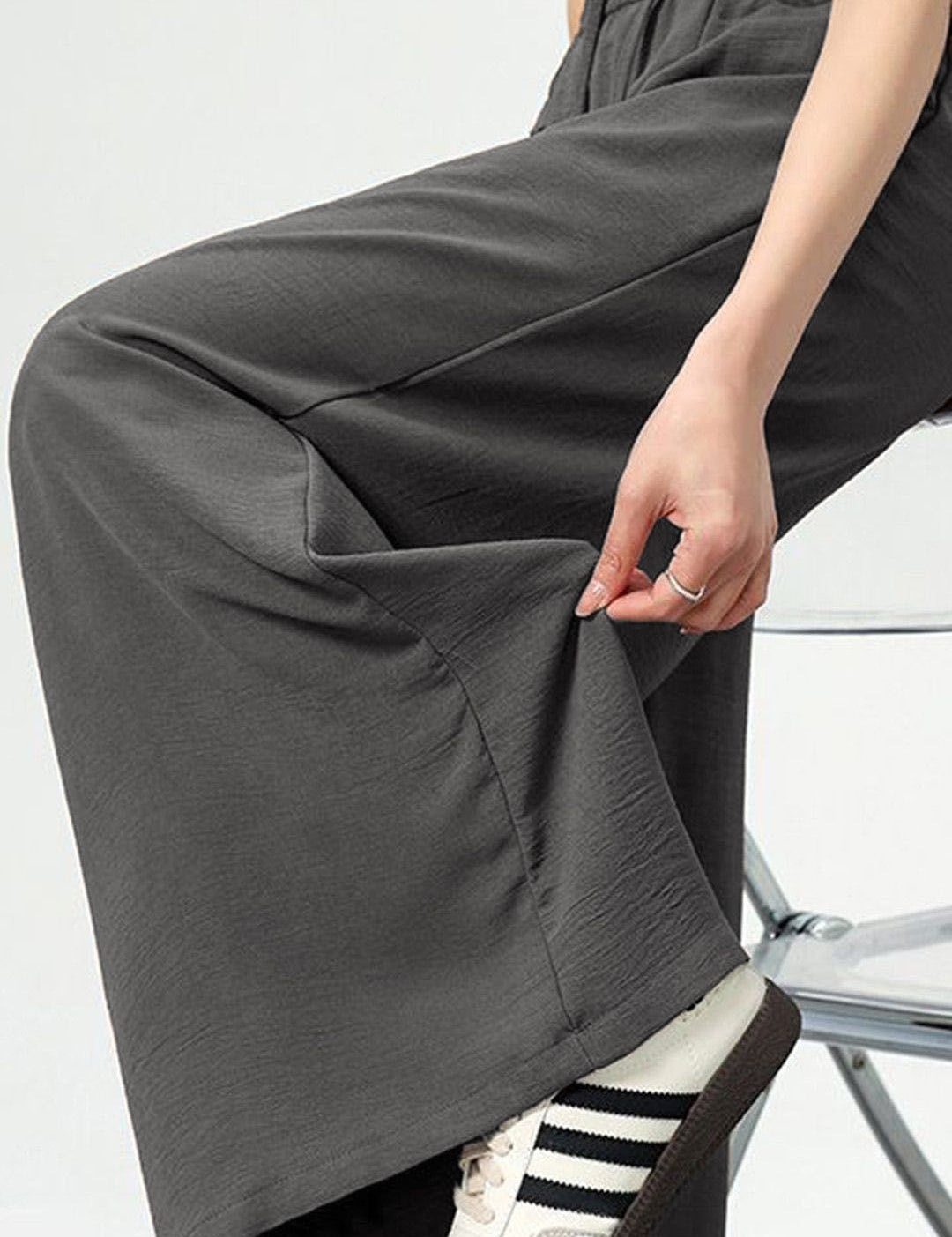 Kotty Women High-Rise Trousers