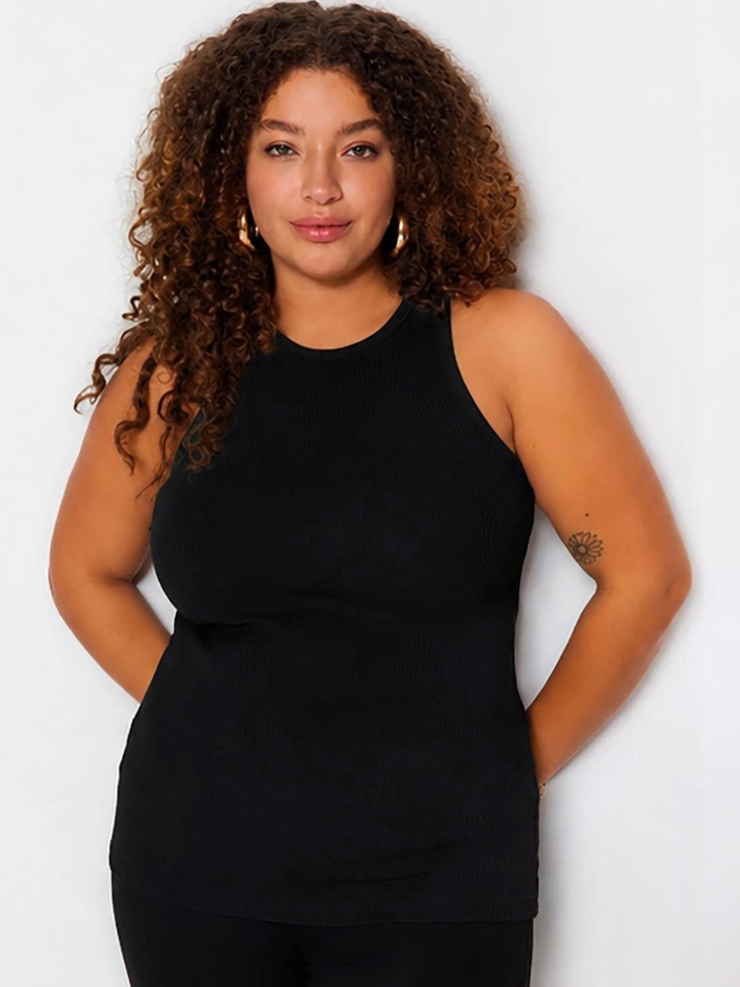 Kotty Women's Jet Black Round Neck Sleeveless Top | Basic Casual Top