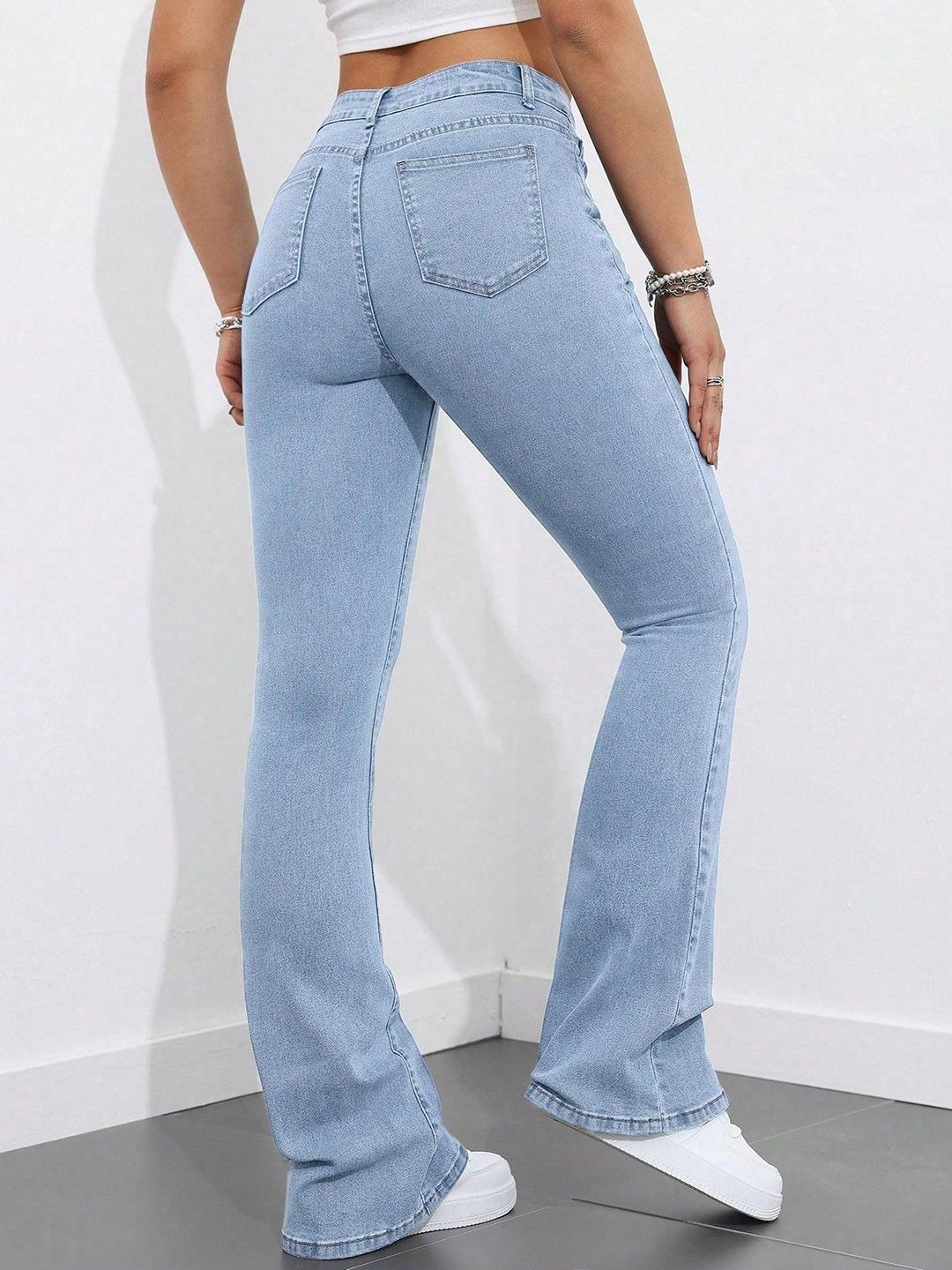 Kotty Women Bootcut High-Rise Stretchable Jeans