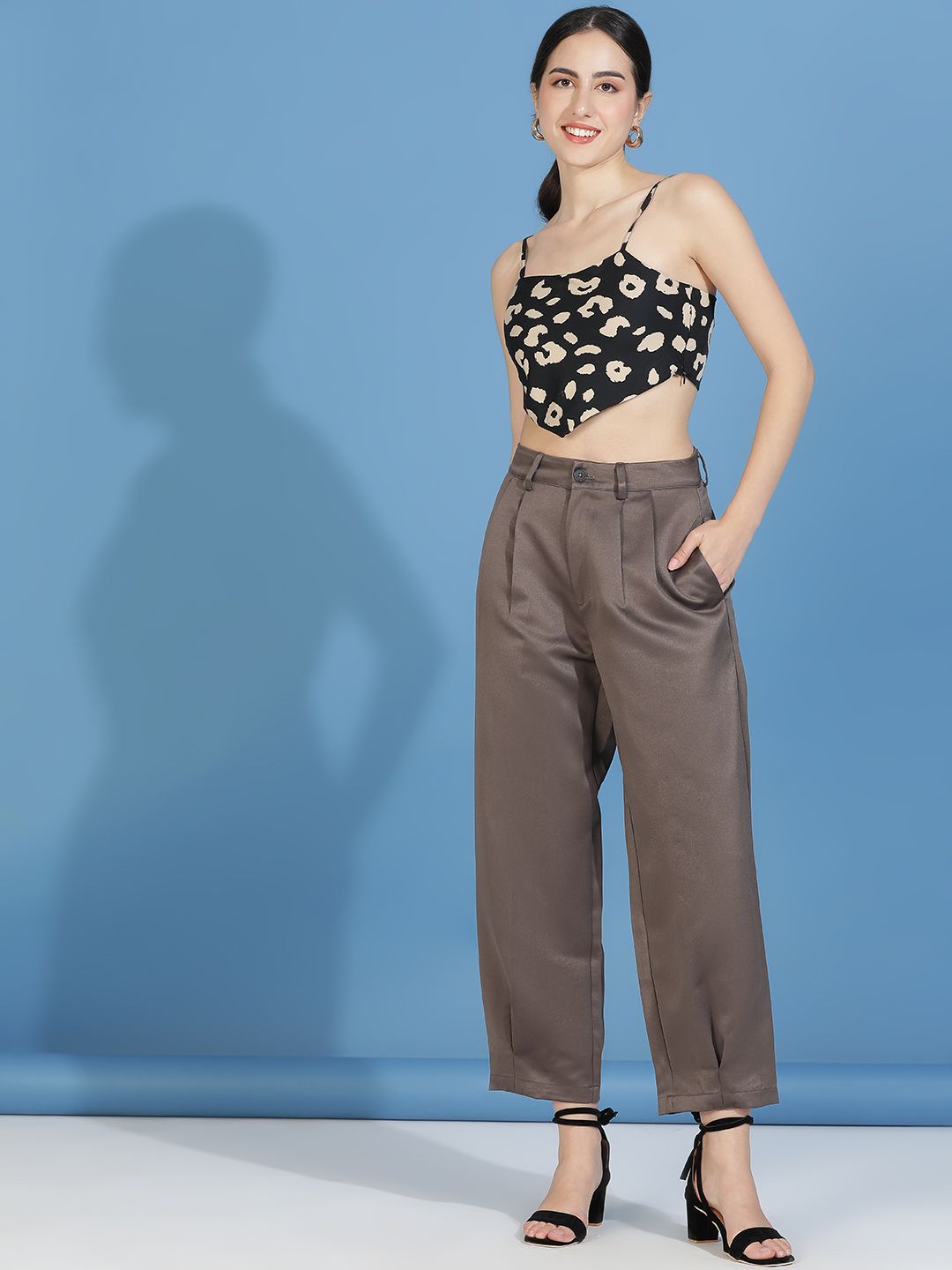 Kotty Women Classic Relaxed Fit High-Rise Pleated Trousers