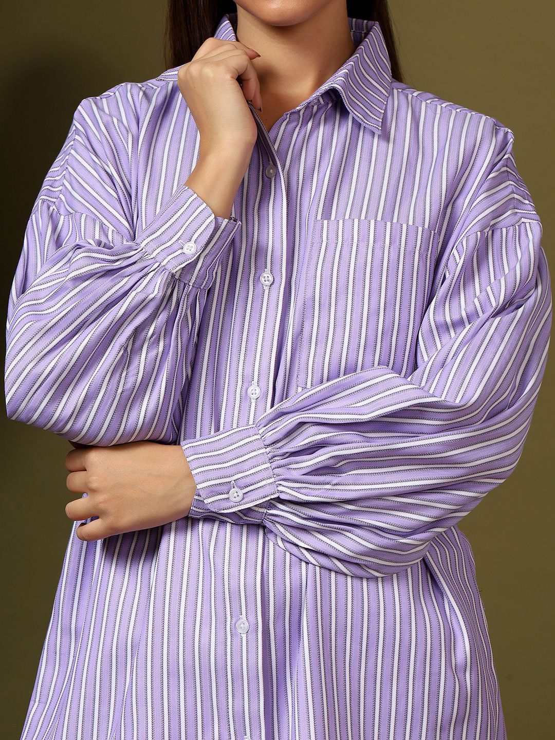 Kotty Women Oversized Fit Spread Collar Vertical Striped Cotton Casual Shirt