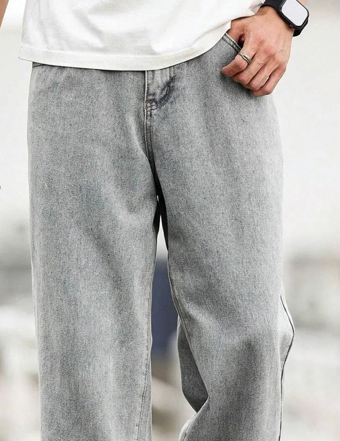 Kotty Men Relaxed Fit Mid-Rise Light Fade Stretchable Jeans