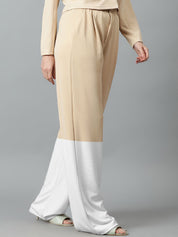 Kotty Women Colourblocked Relaxed Fit High-Rise Easy Wash Pleated Trousers