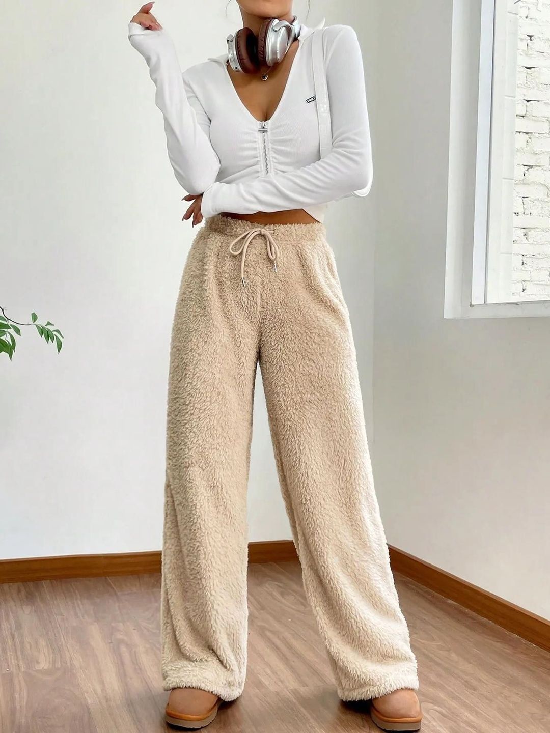 Kotty Women High-Rise Easy Wash Trousers