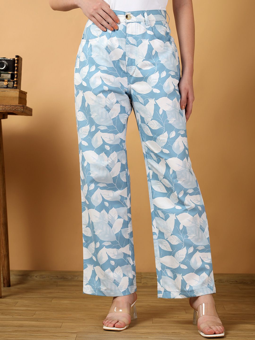 Kotty Women Floral Printed Relaxed Straight Leg Straight Fit Easy Wash Trousers
