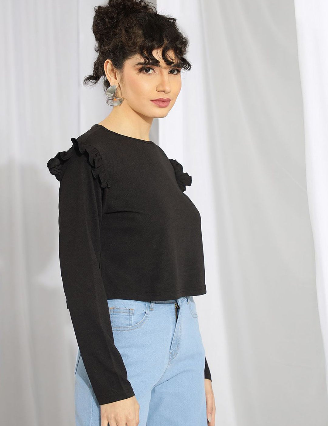 Kotty Women Round Neck Long Sleeves Top