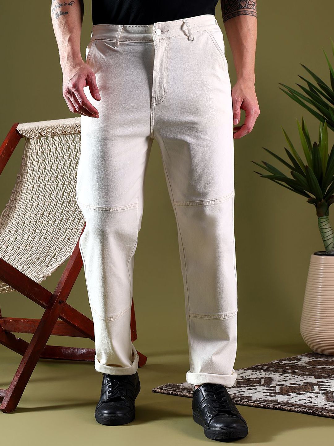 Kotty Men Jean Low-Rise Light Fade Stretchable Jeans