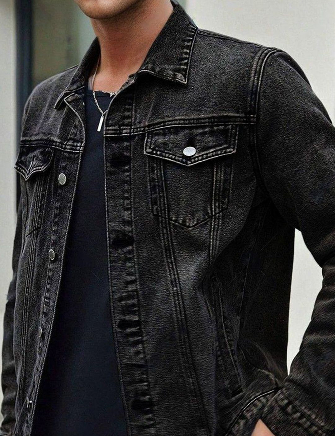 Kotty Men Solid Spread Collar Denim Jacket