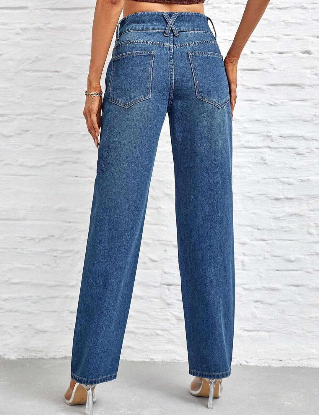 Kotty Women Straight Fit High-Rise Stretchable Jeans