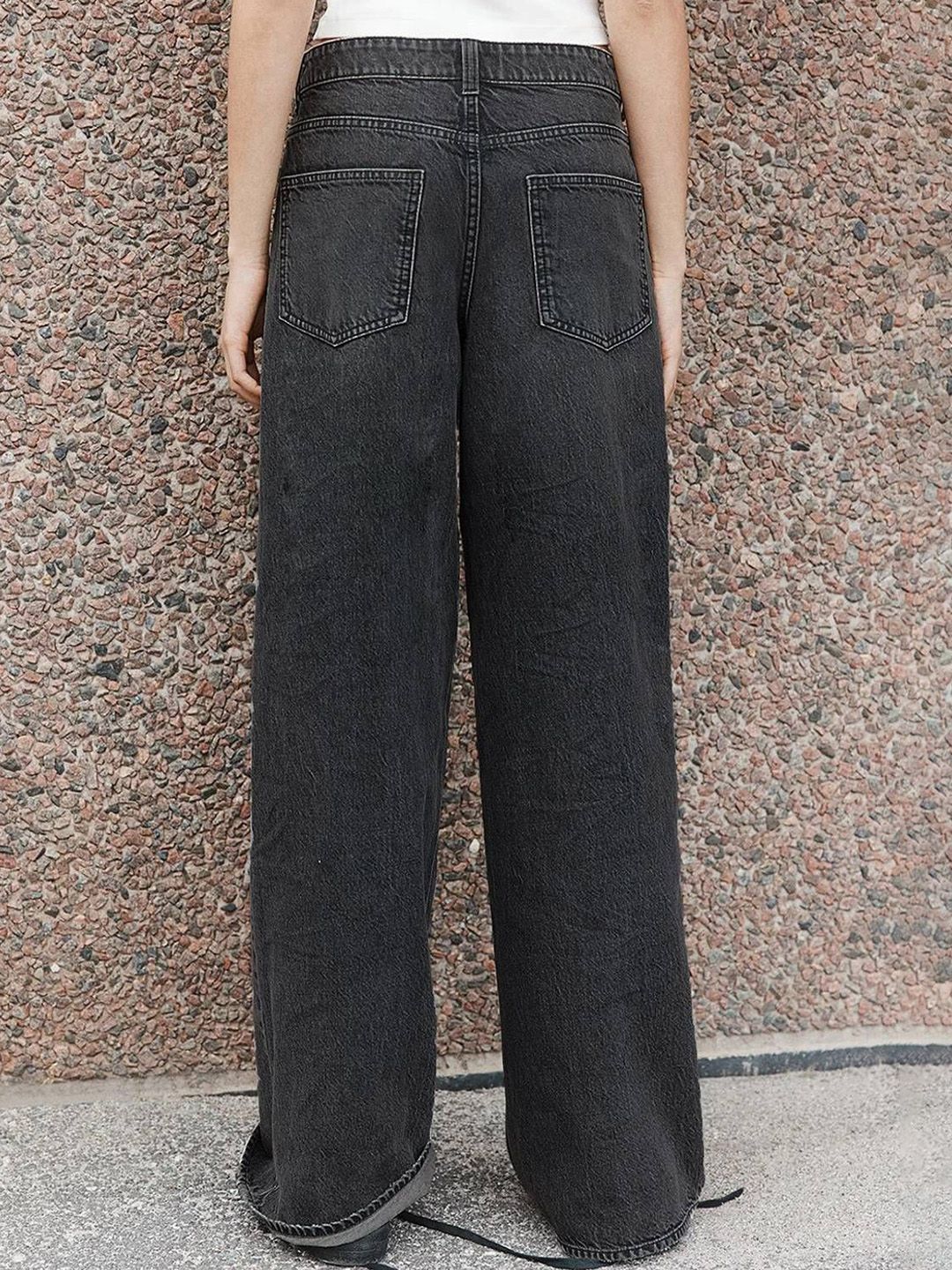 Kotty Women Straight Fit High-Rise Stretchable Jeans