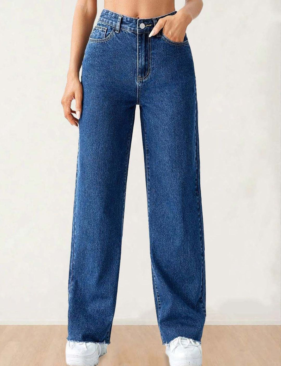 Kotty Women Straight Fit High-Rise Stretchable Jeans