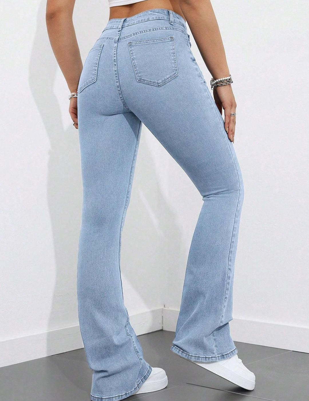 Kotty Women Slim Fit High-Rise Stretchable Jeans