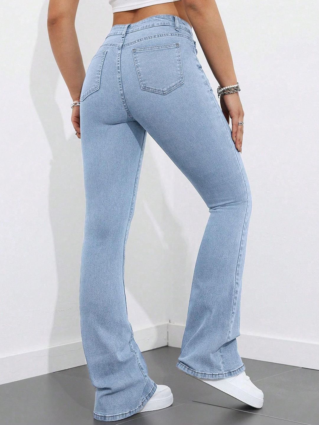 Kotty Women Slim Fit High-Rise Stretchable Jeans