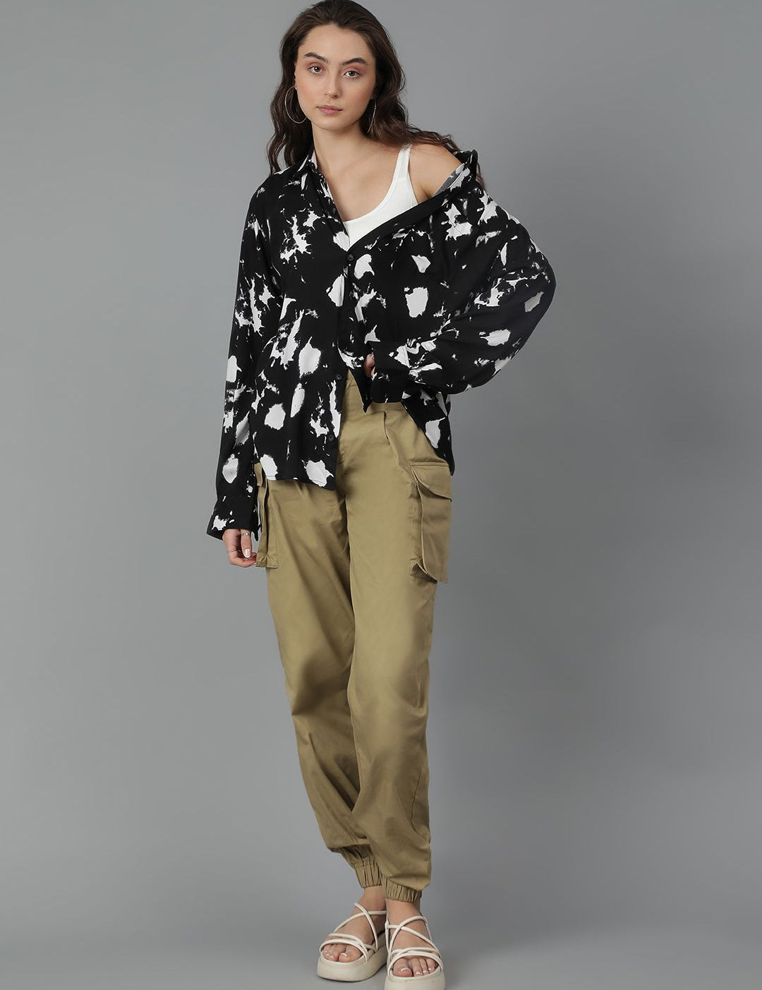Kotty Women Spread Collar Abstract Printed Cotton Oversized Casual Shirt