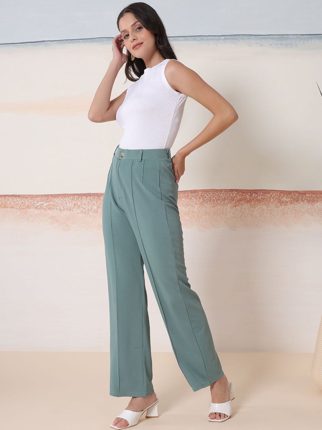 Kotty Relaxed-Fit Round Neck Crop-Top With Trousers Co-Ords

