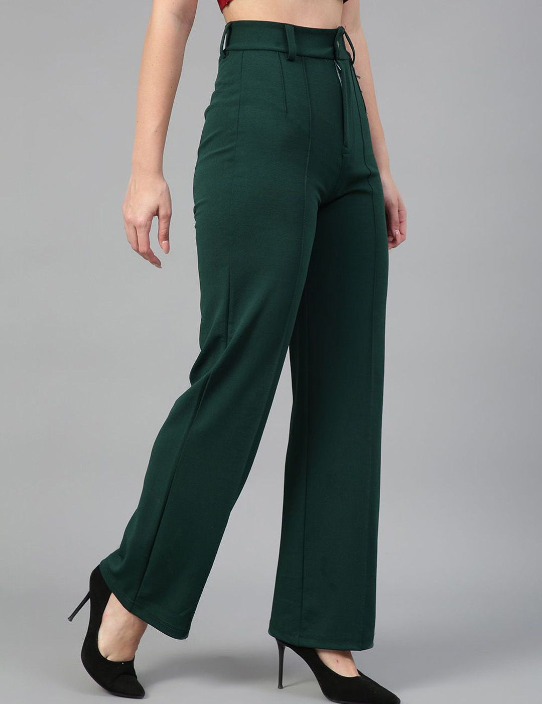 Kotty Black and Green Scoop Neck T-Shirt with Trousers