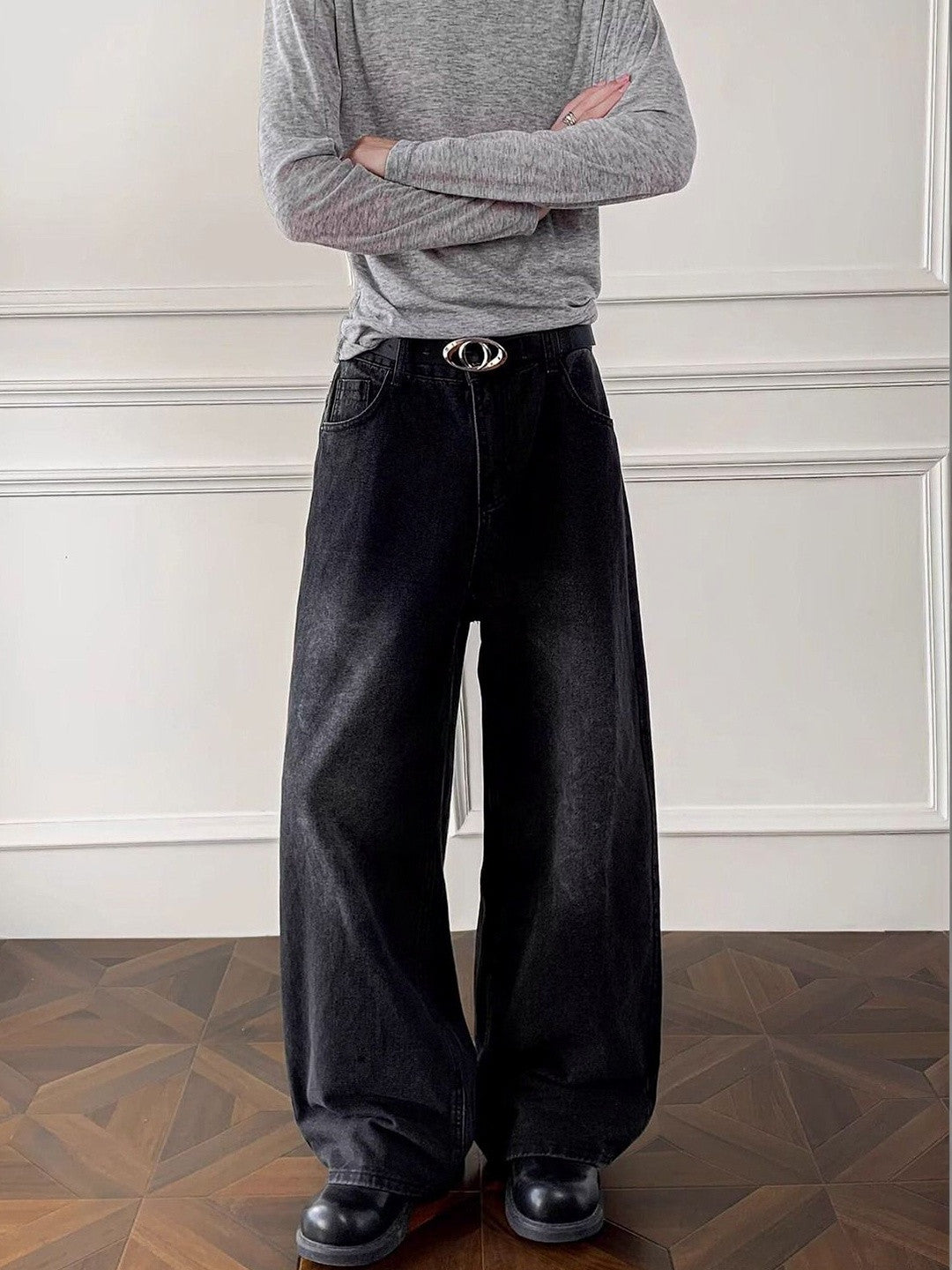 Kotty Men Wide Leg Mid-Rise Light Fade Stretchable Jeans