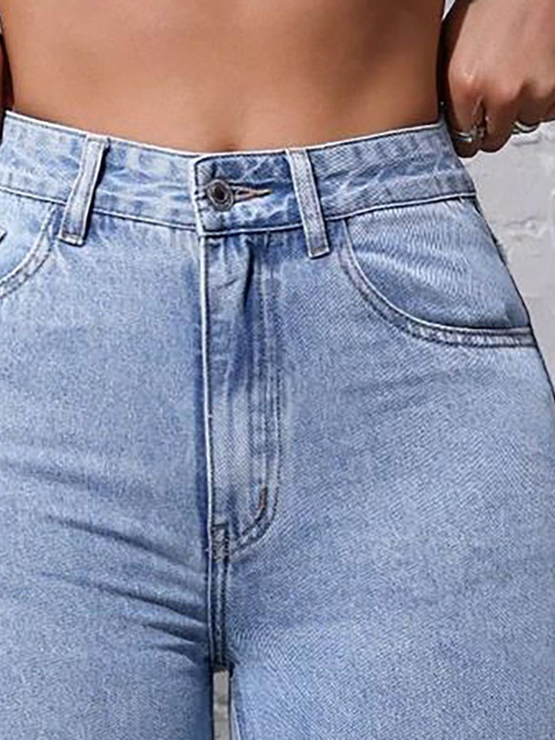 Kotty Women Straight Fit High-Rise Stretchable Jeans