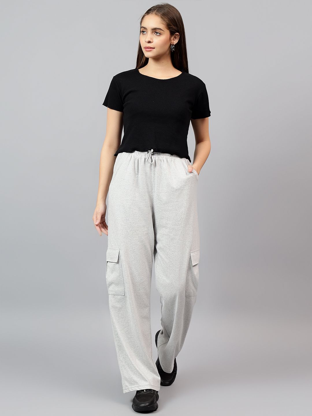 Kotty Women High-Rise Cargo Trousers