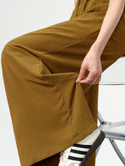 Kotty Women Loose Fit High-Rise Solid Breathable Easy Wash Pleated Crumble Trousers