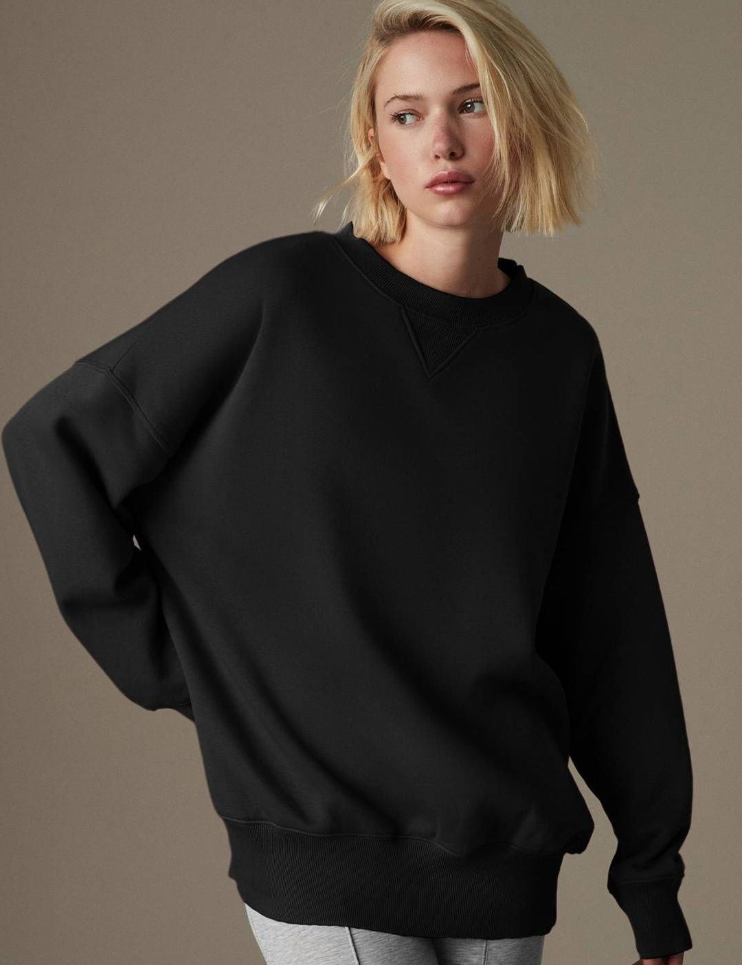 Kotty Women Round Neck Therma-Fit Sweatshirt