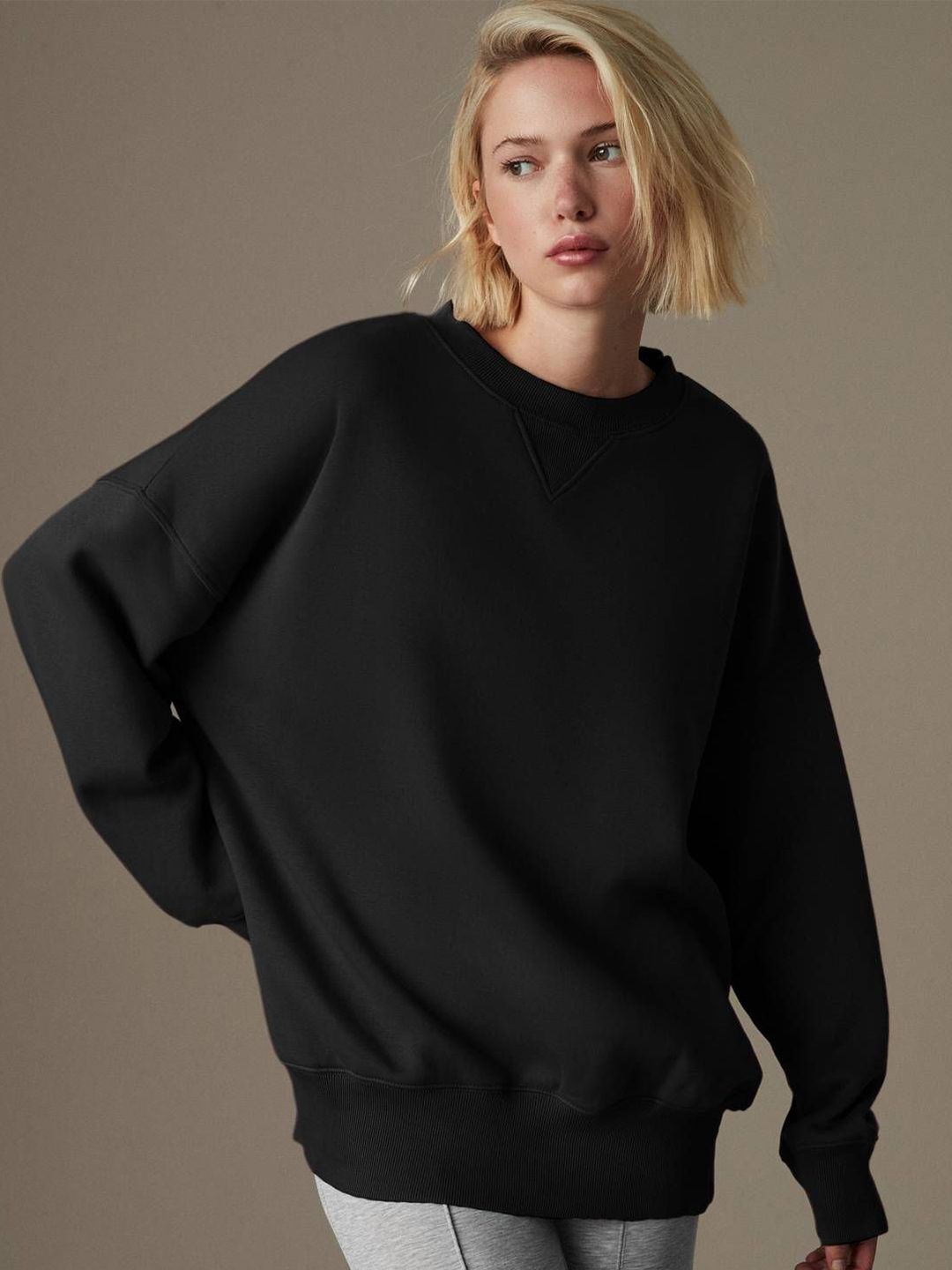 Kotty Women Round Neck Therma-Fit Sweatshirt