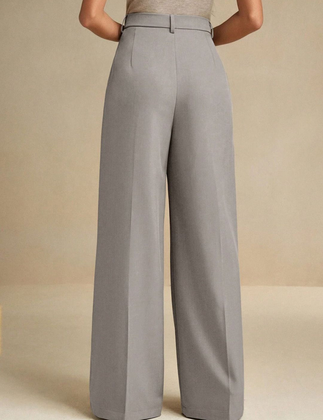 Kotty Women Relaxed Fit High-Rise Regular Trousers