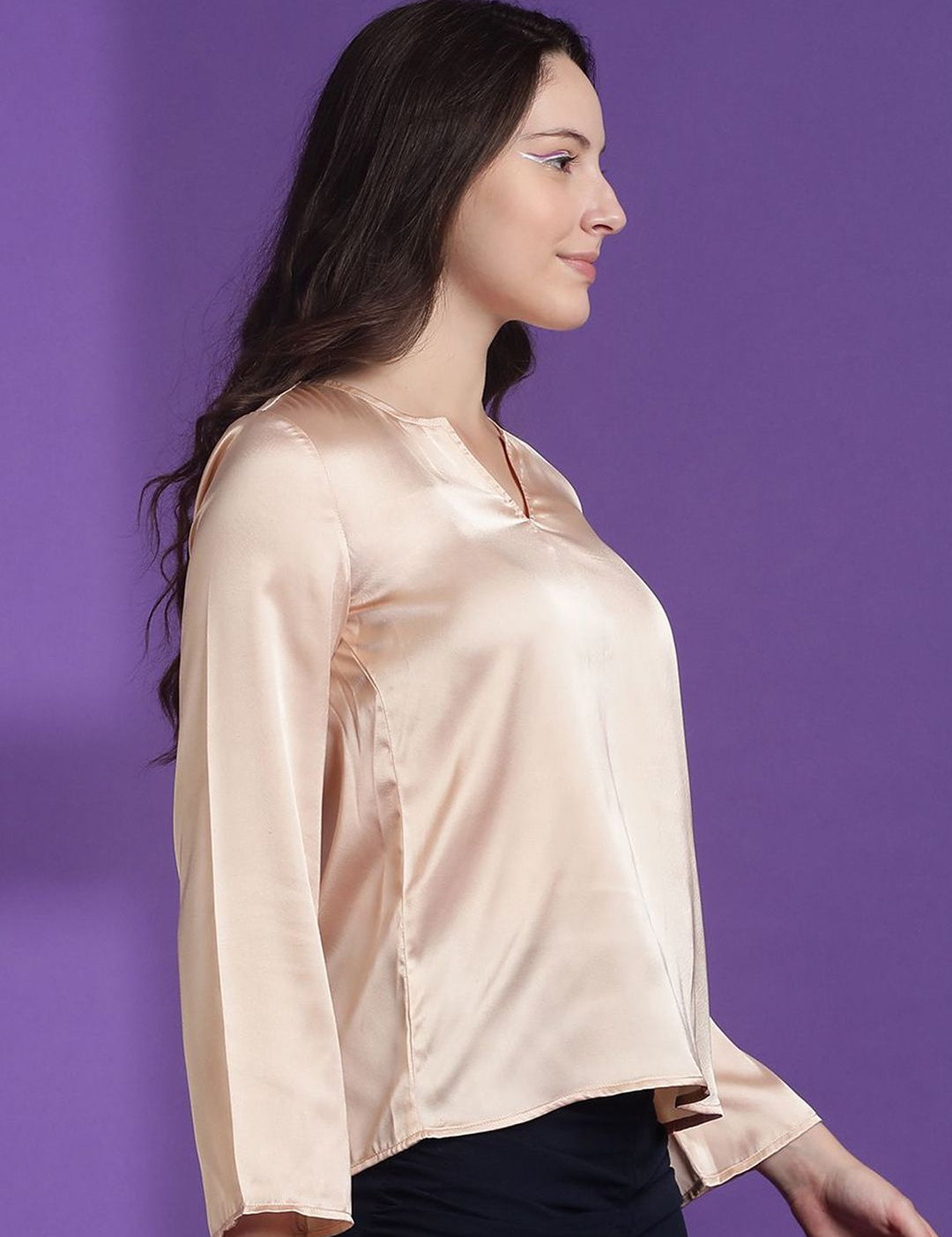 Kotty Women Solid V-Neck Top