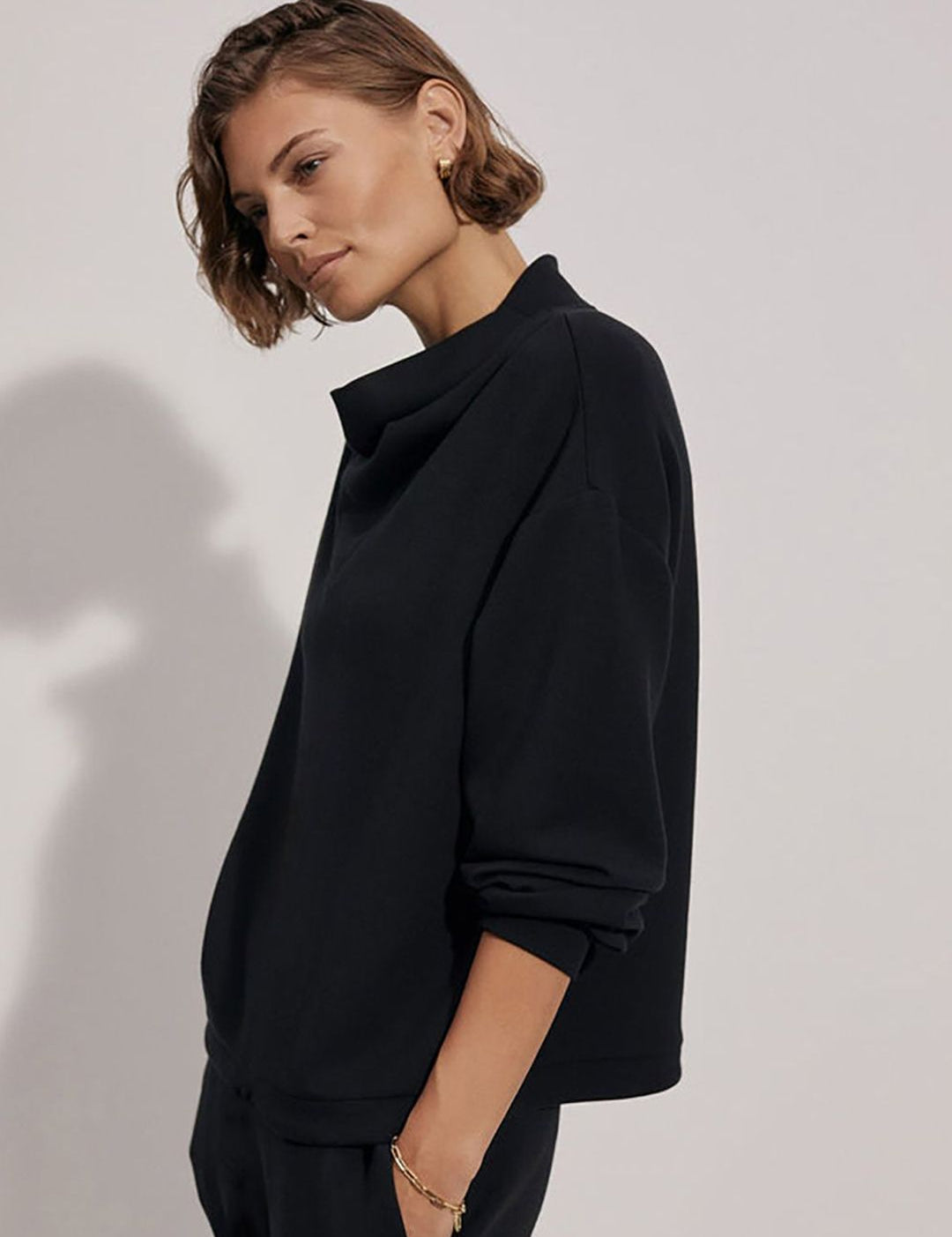 Kotty Black Shawl Neck Sweathshirt With Joggers