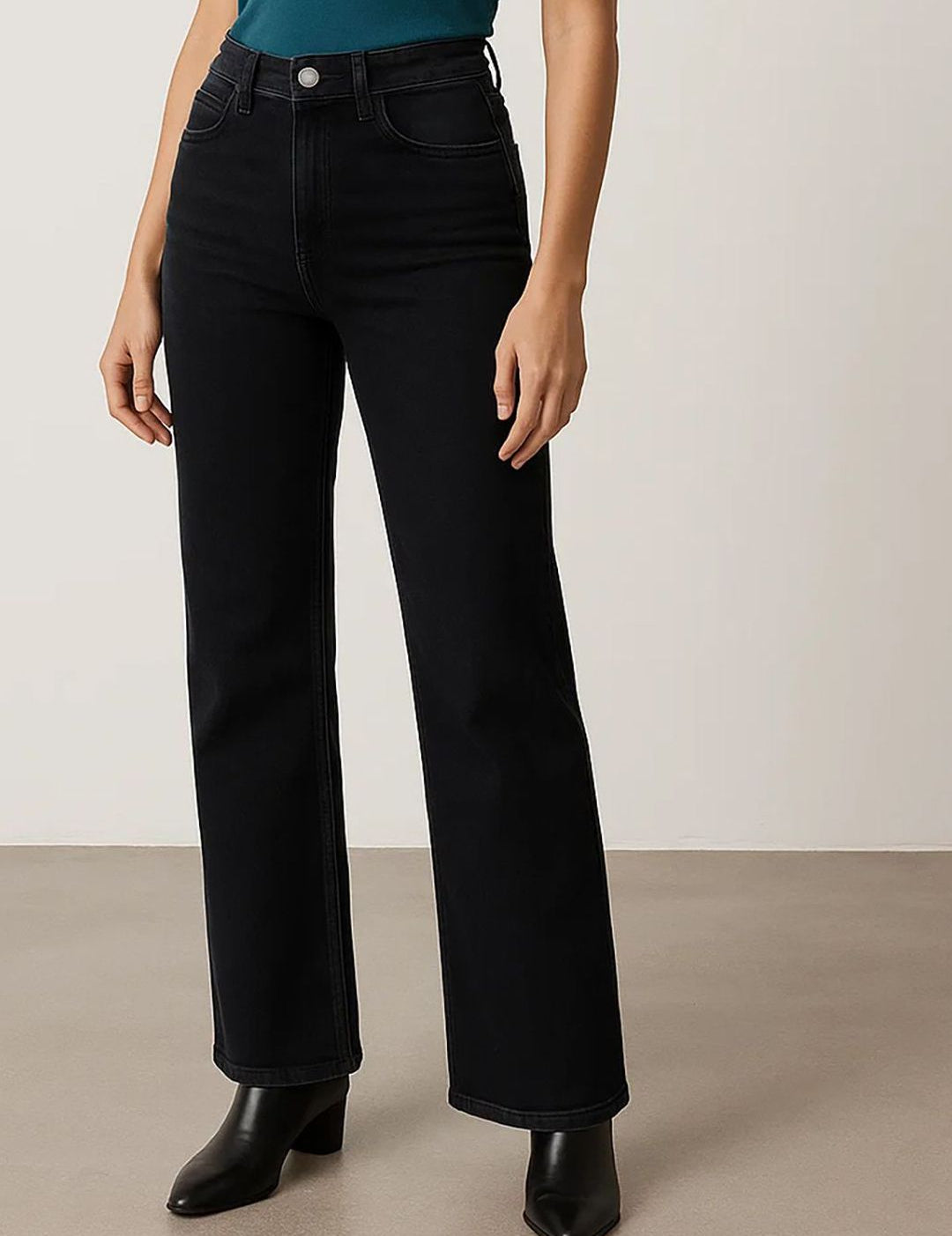 Kotty Women Straight Fit High-Rise Stretchable Jeans