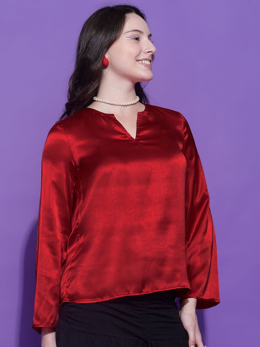 Kotty Women Solid V-Neck Top