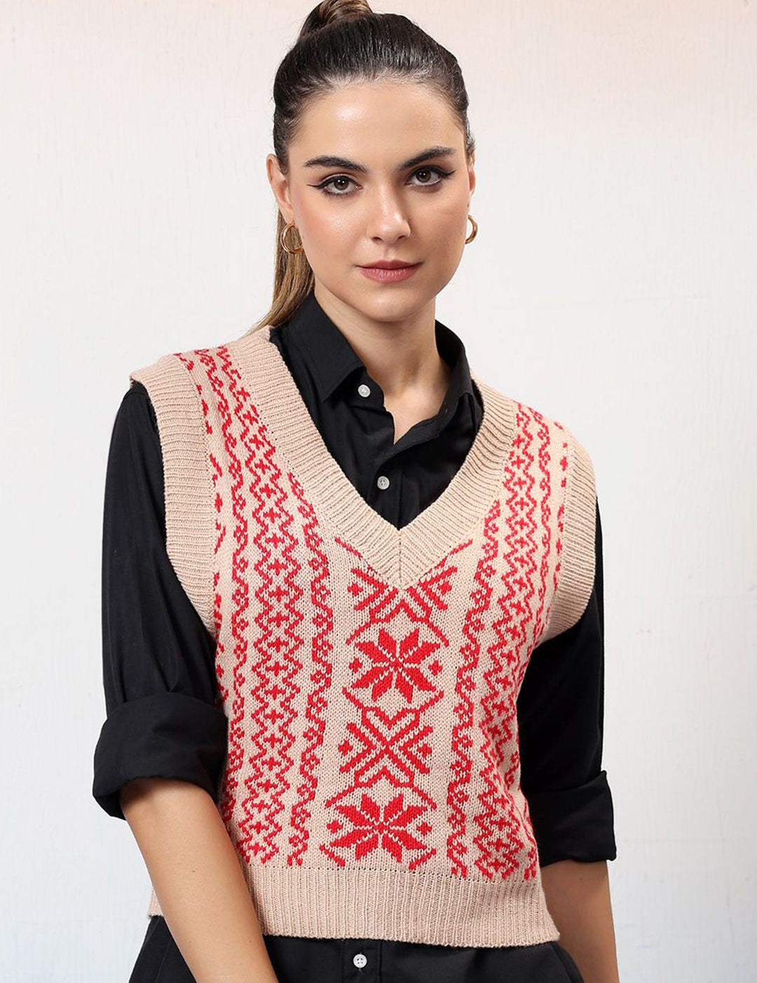 Kotty Women Printed Crop Sweater Vest