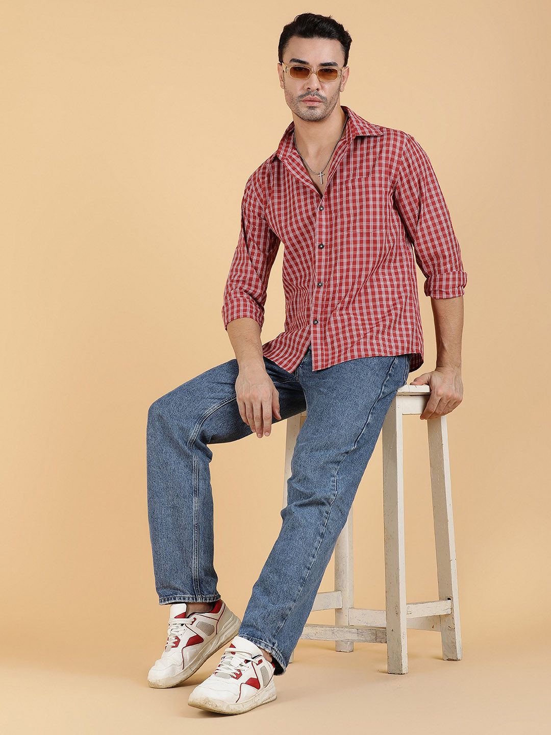 Kotty Men Relaxed Spread Collar Graphic Printed Casual Shirt