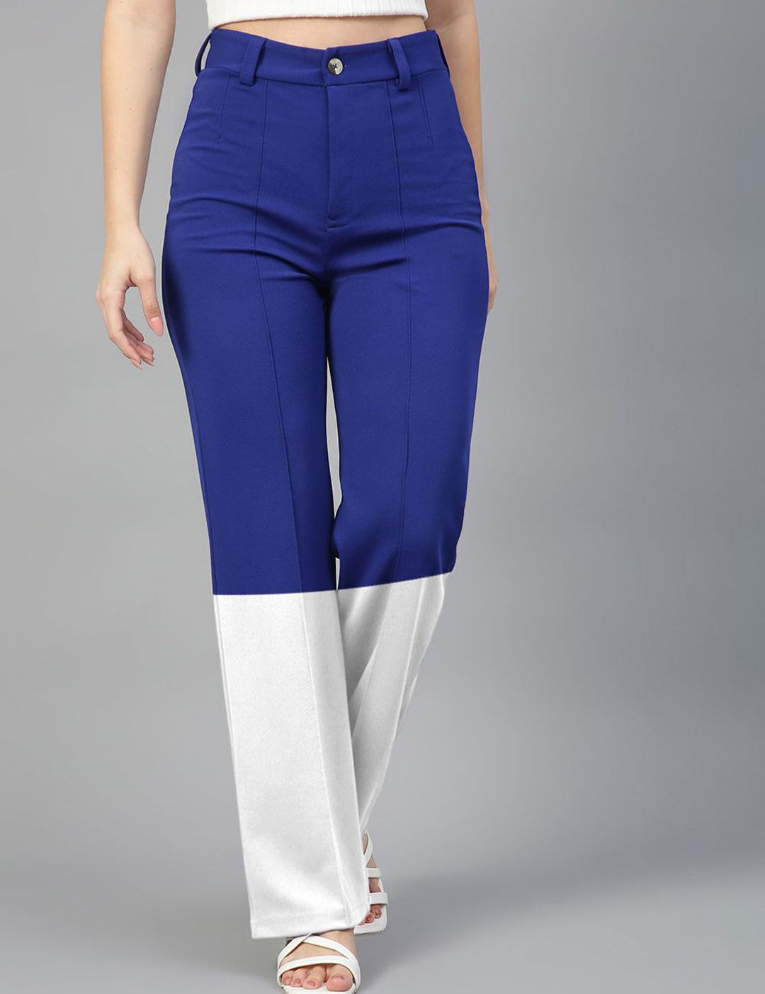 Kotty Women Colourblocked Relaxed Straight Fit High-Rise Easy Wash Pleated Trousers