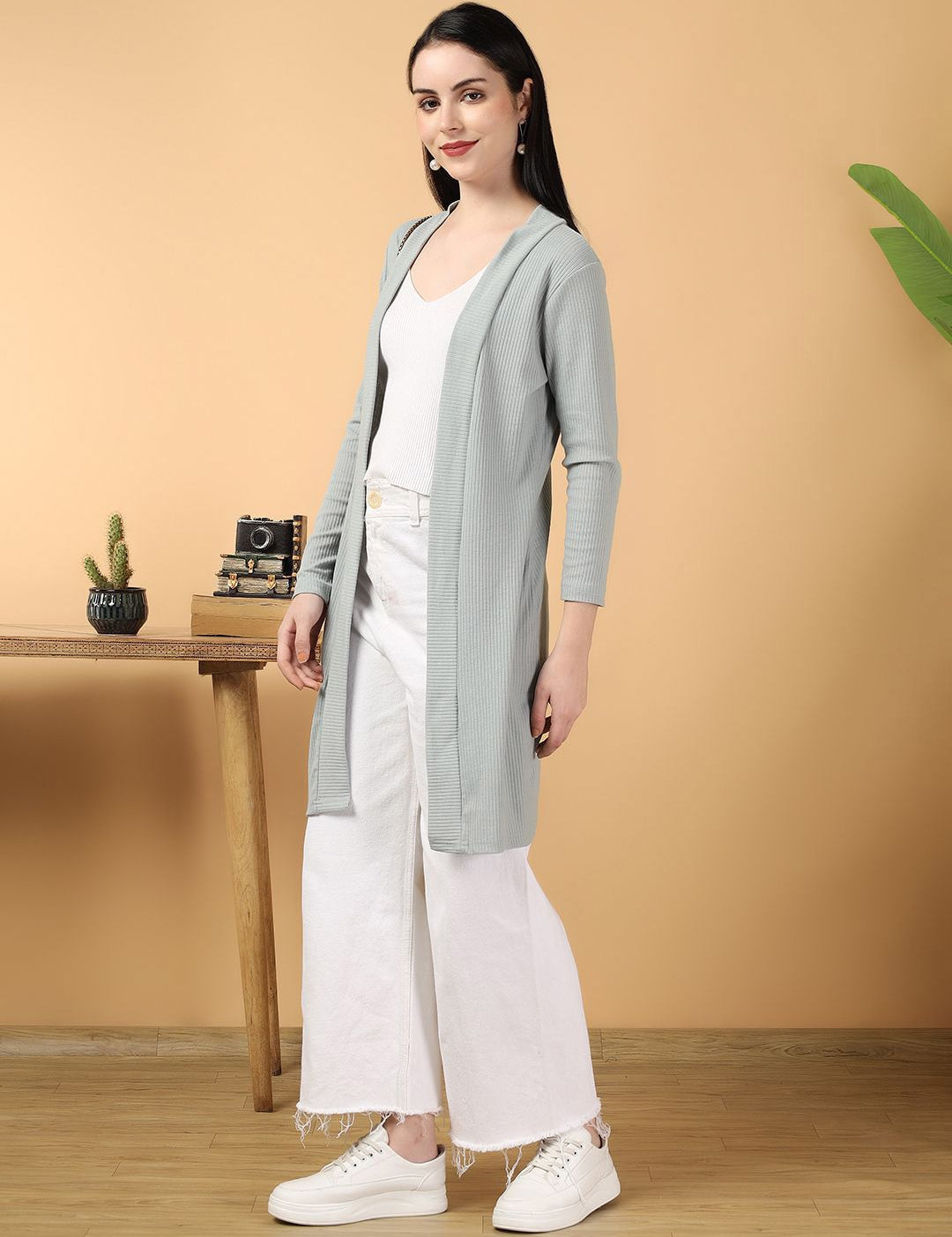 Kotty Women Striped Shrug