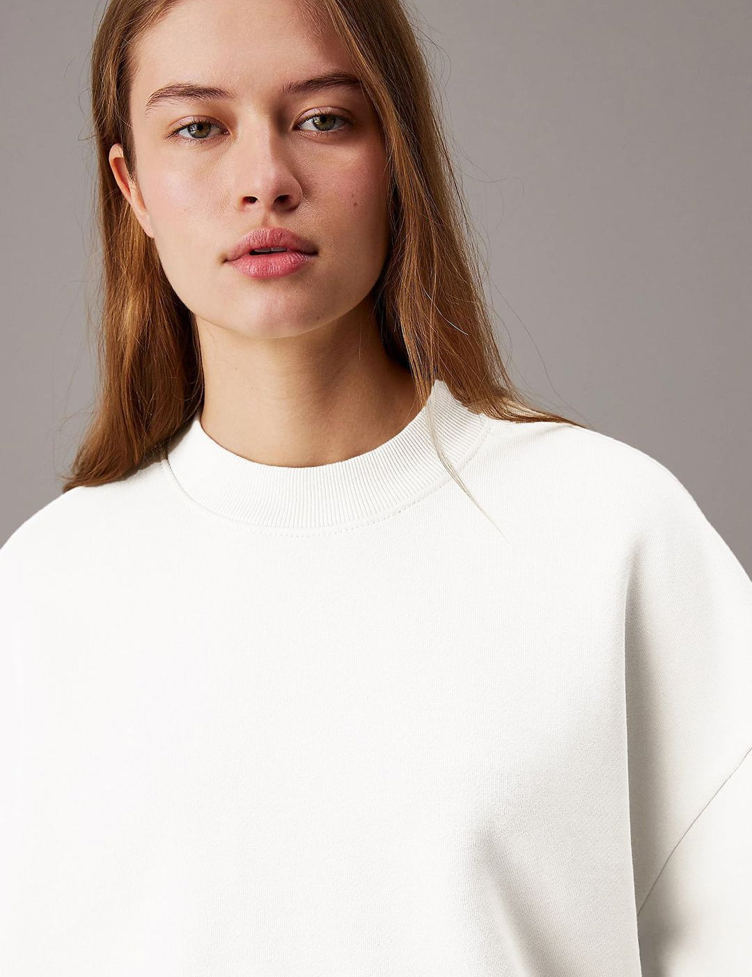 Kotty Women Long Sleeves Round Neck Sweatshirt