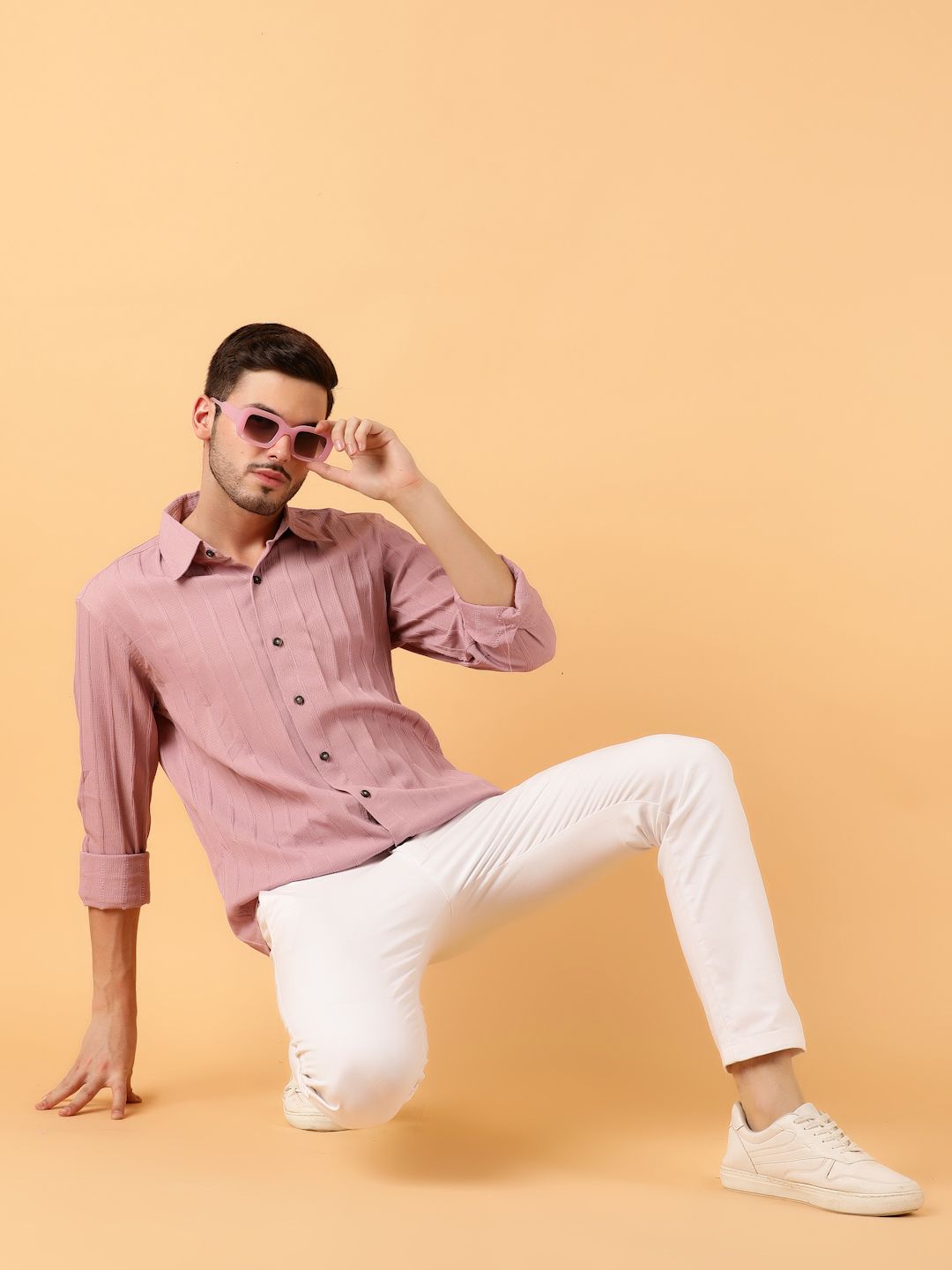 Kotty Men Relaxed Spread Collar Textured Cotton Casual Shirt