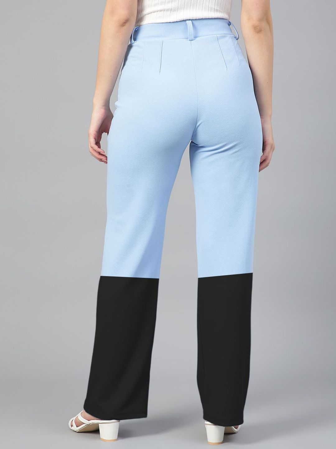 Kotty Women Colourblocked High-Rise Pleated Regular Trousers