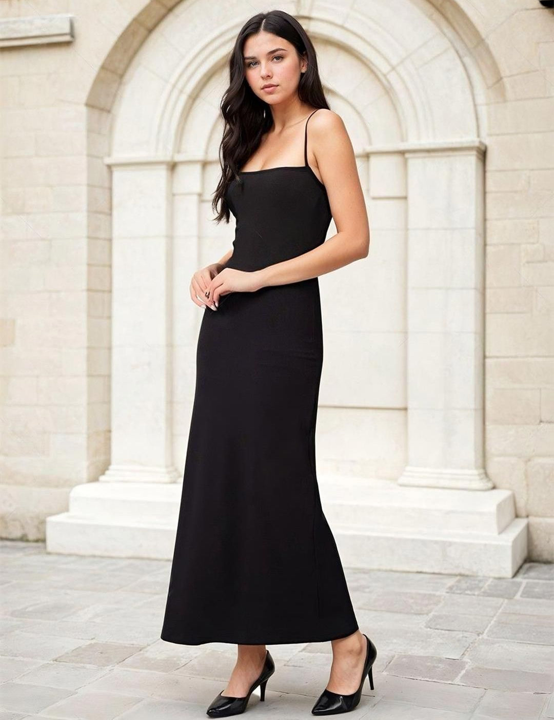 Kotty Women Solid Shoulder Straps Maxi Dress