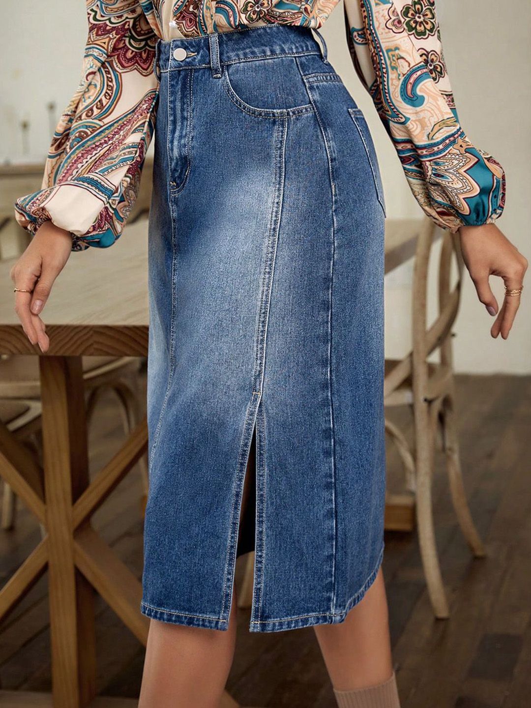  Kotty Straight Midi Skirts