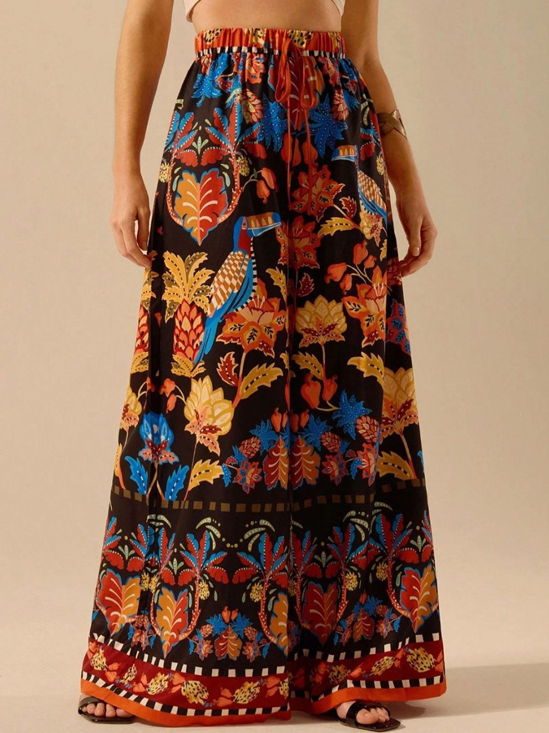 Kotty Women Floral Printed Relaxed Flared High-Rise Trousers